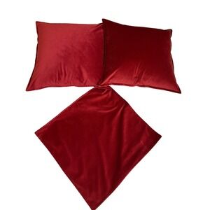 Brentwood Originals Oeko-Tex 2 Duck & Down Pillows + Extra Pillowcase Red Velvet
